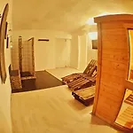 Janga Wonderland Resort Buarcos